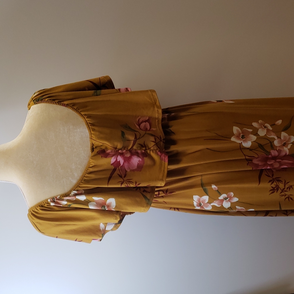 Size L Beeunig knit Maxi dress B30 - Picture 6 of 8